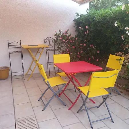 Casa de Férias A 200m De La Maison Confortable Leucate