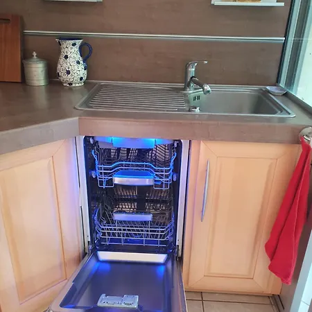 A 200m De La Maison Confortable Hébergement de vacances